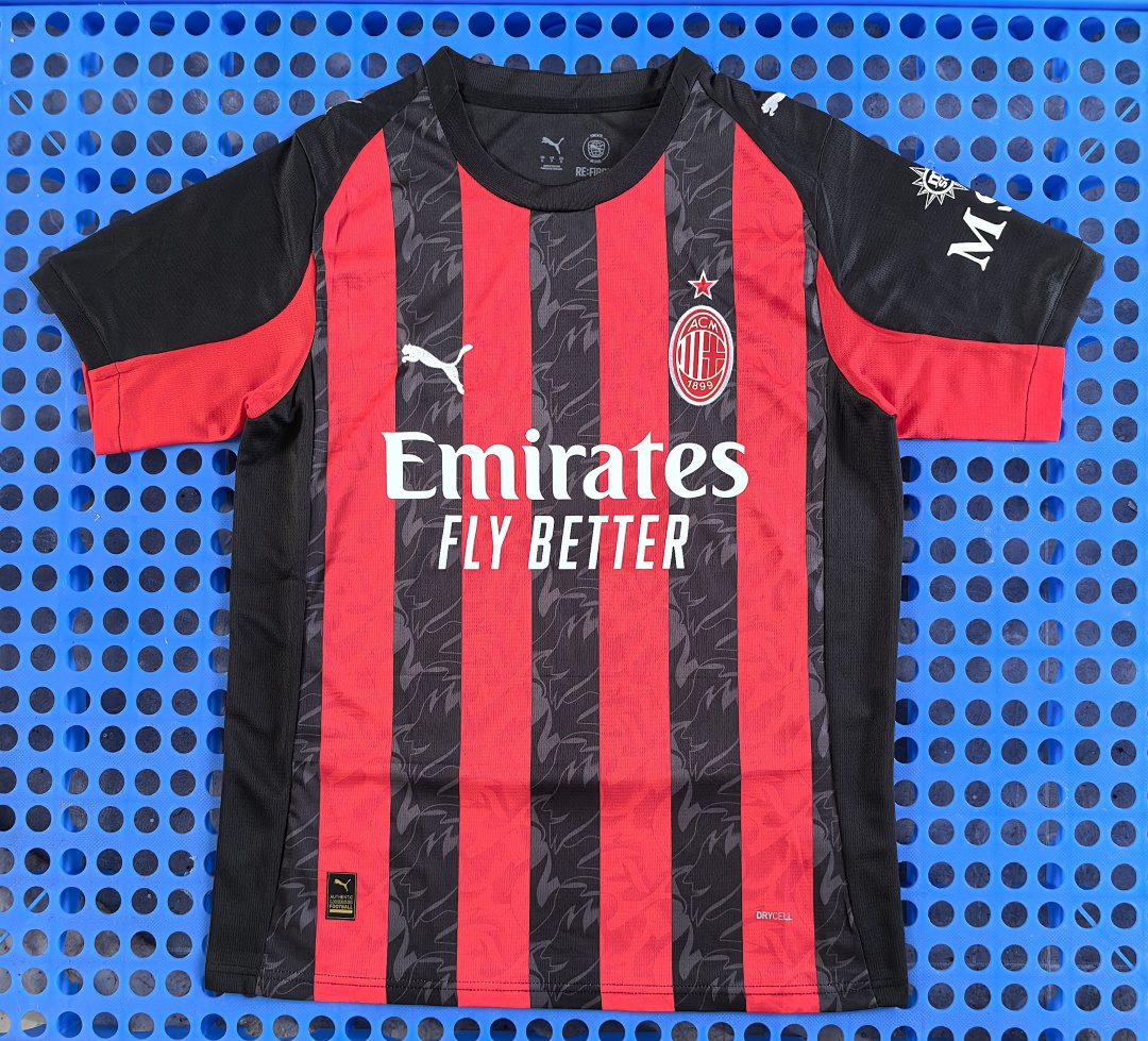 Maillot AC Milan domicile 2025-2026