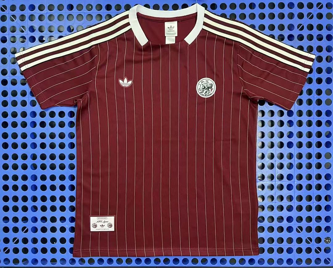 T-shirt rétro Ajax Amsterdam (bordeaux) 2025-2026