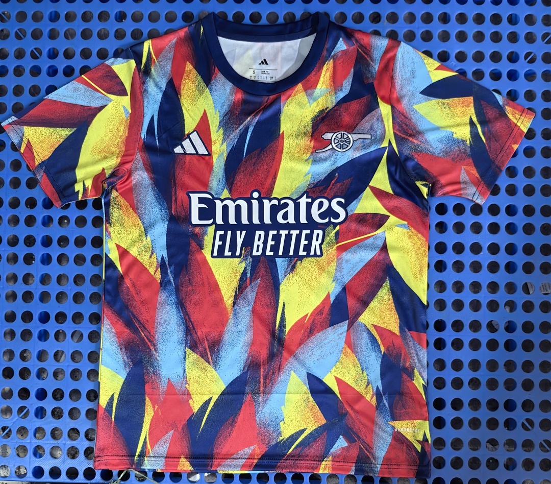 Maillot d'entraînement Arsenal (multicolore) 2025-2026 — modèle 2