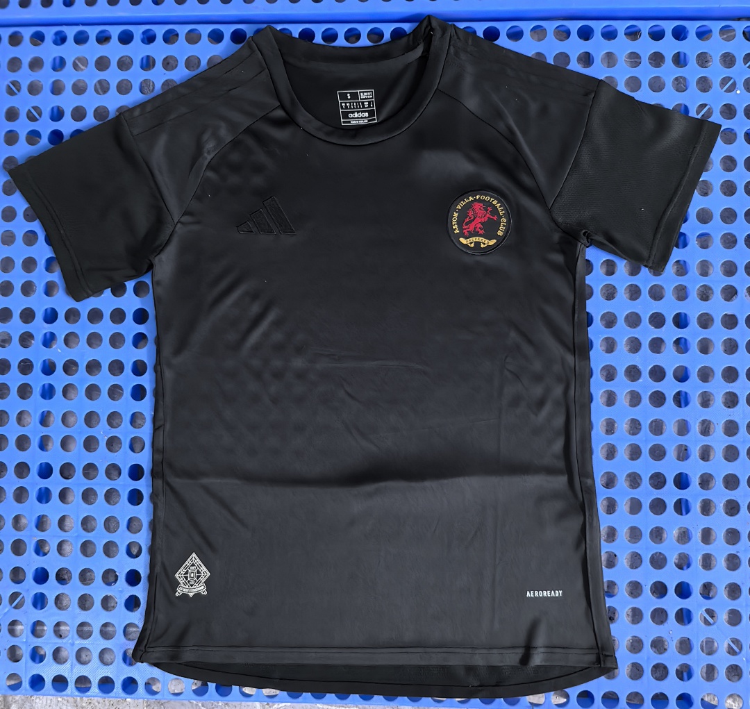 Maillot Aston Villa — 150ᵉ anniversaire 2025-2026