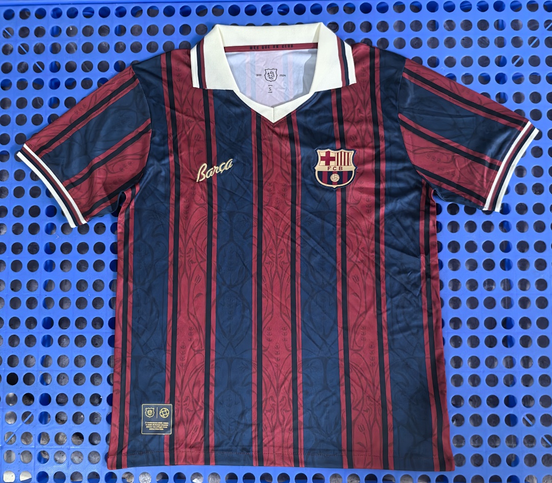 Maillot FC Barcelone — 125ᵉ anniversaire 2025-2026
