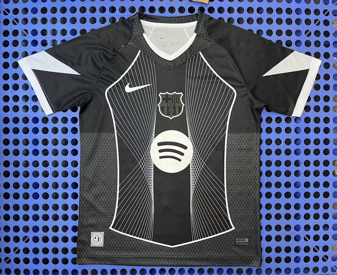Maillot FC Barcelone — concept (blanc, noir) 2025-2026