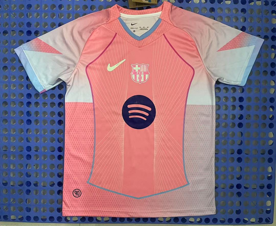 Maillot FC Barcelone — concept (rose) 2025-2026 — modèle 3