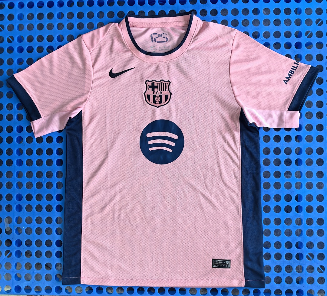 Maillot FC Barcelone — concept (rose) 2025-2026