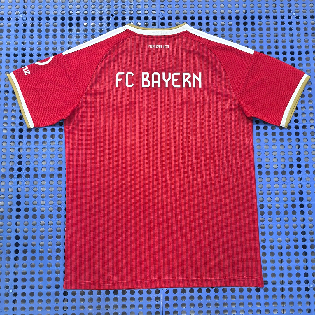 Maillot Bayern Munich domicile 2026-2027 — dos