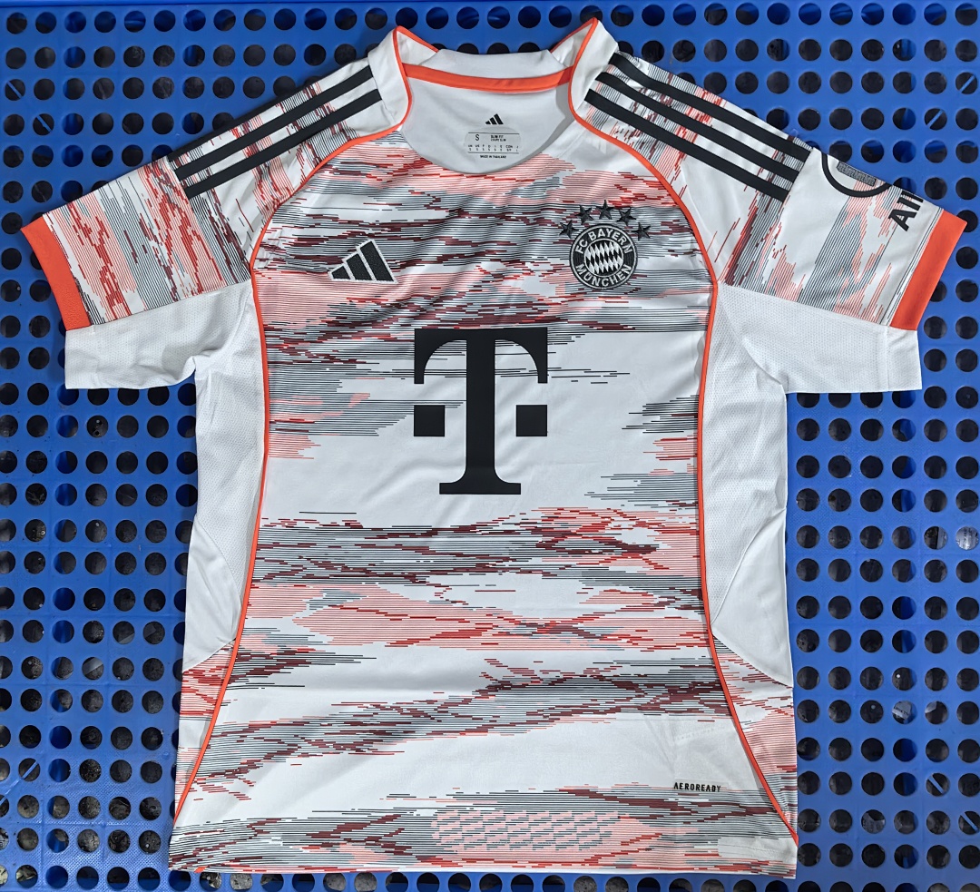 Maillot Bayern Munich extérieur 2025-2026