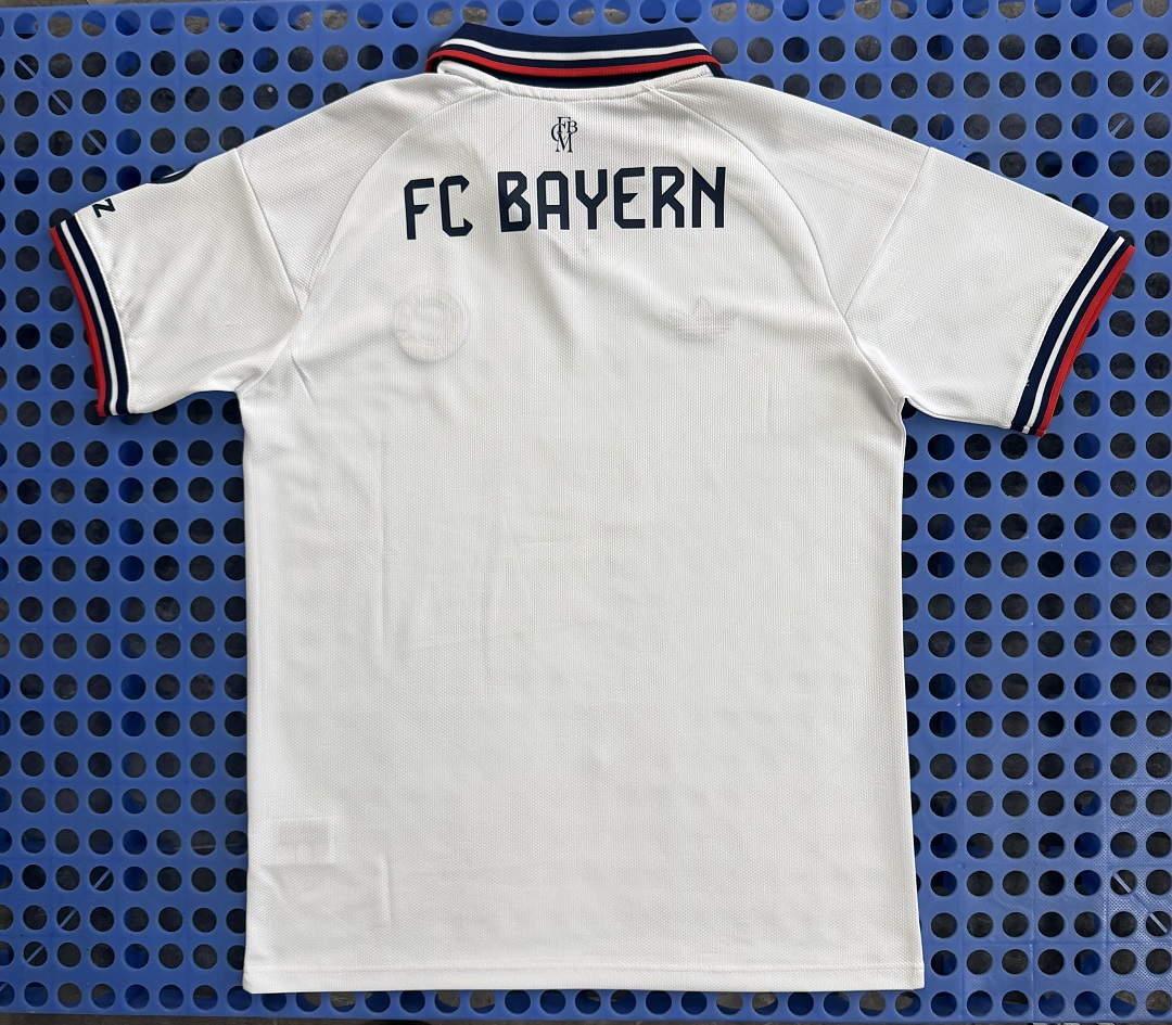 Maillot Bayern Munich extérieur 2026-2027 — dos
