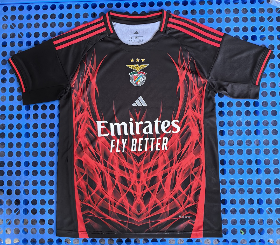 Maillot Benfica (rouge) 2025-2026