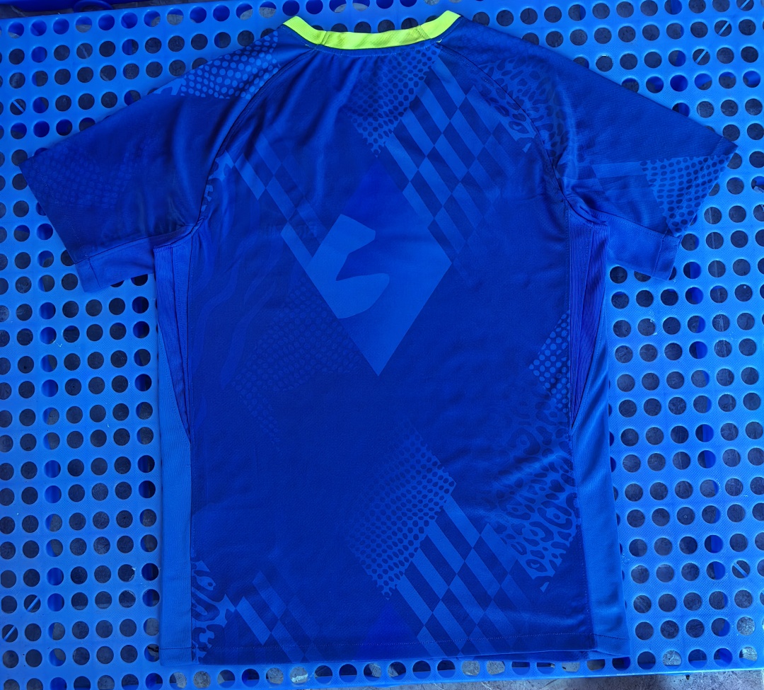 Maillot Brésil extérieur 2025-2026 — dos