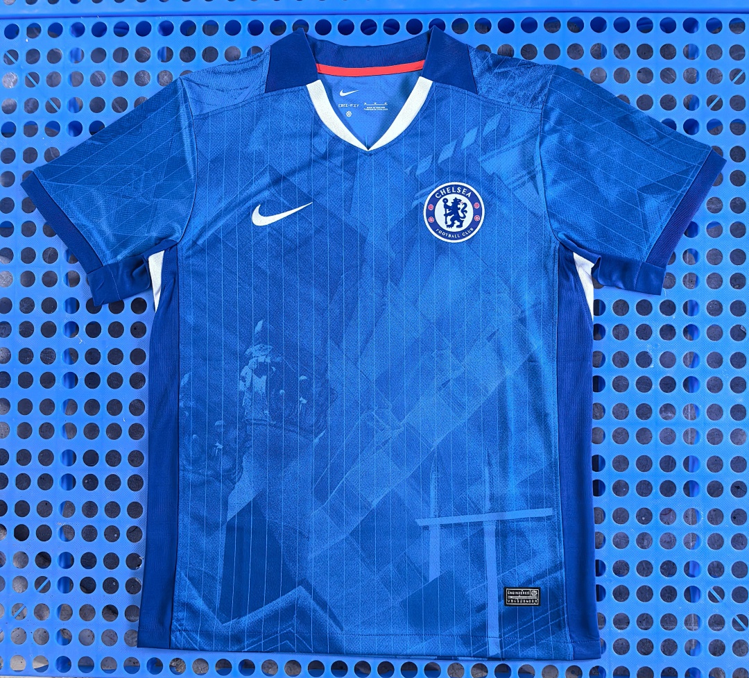 Maillot Chelsea domicile 2025-2026