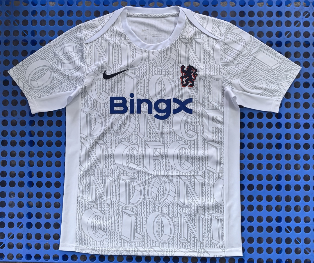 Maillot pré-match Chelsea (blanc) 2025-2026