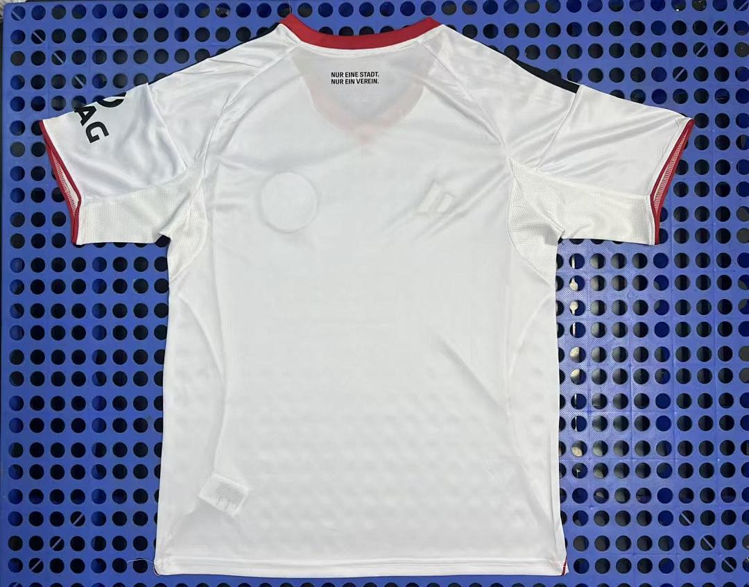 Maillot Eintracht Francfort extérieur 2025-2026 — dos