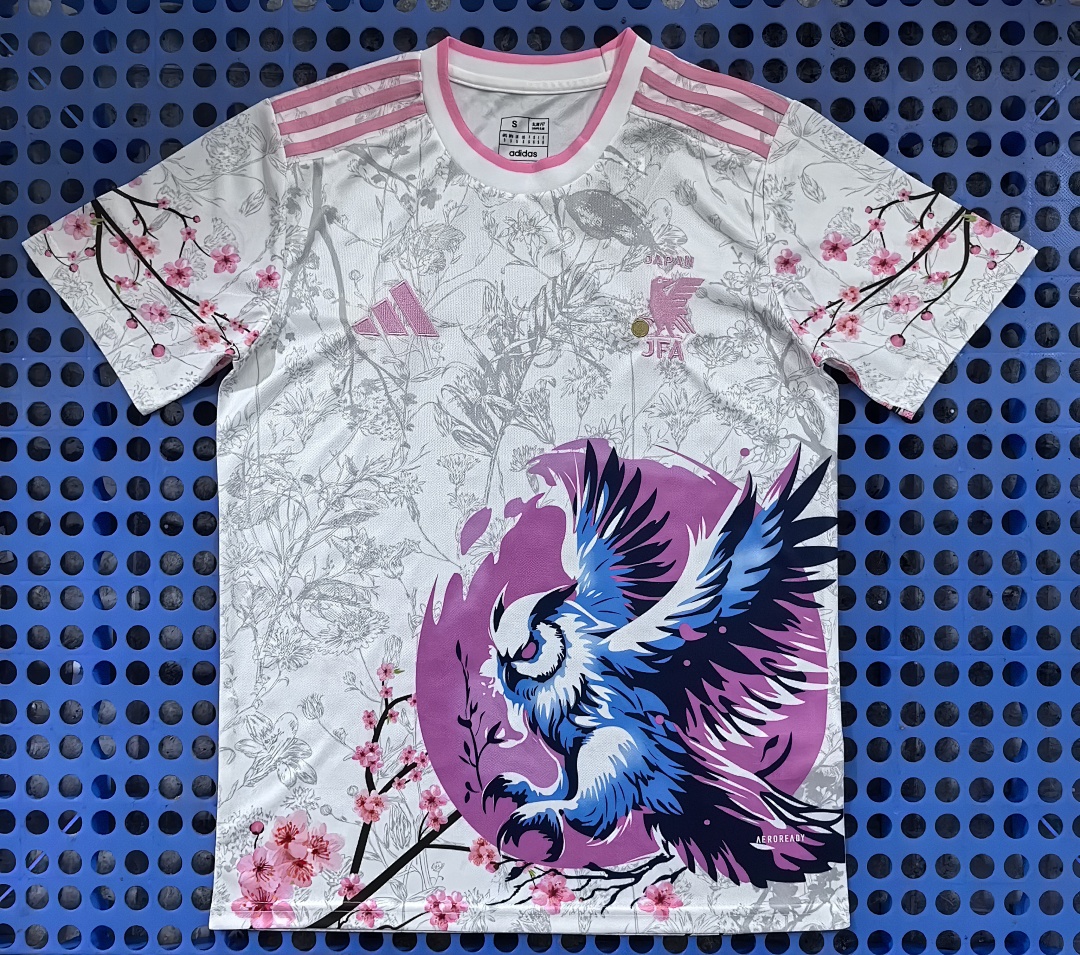 Maillot Japon — aigle (blanc, rose) 2025-2026
