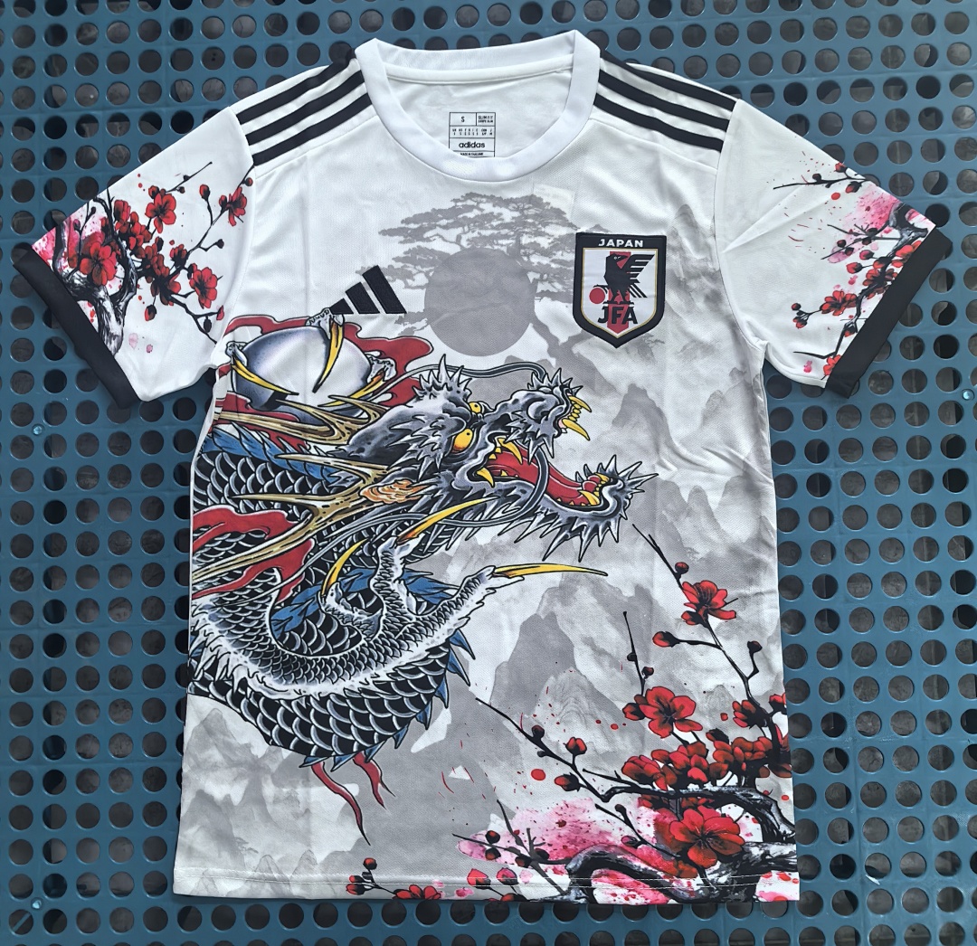 Maillot Japon — dragon (blanc) 2025-2026