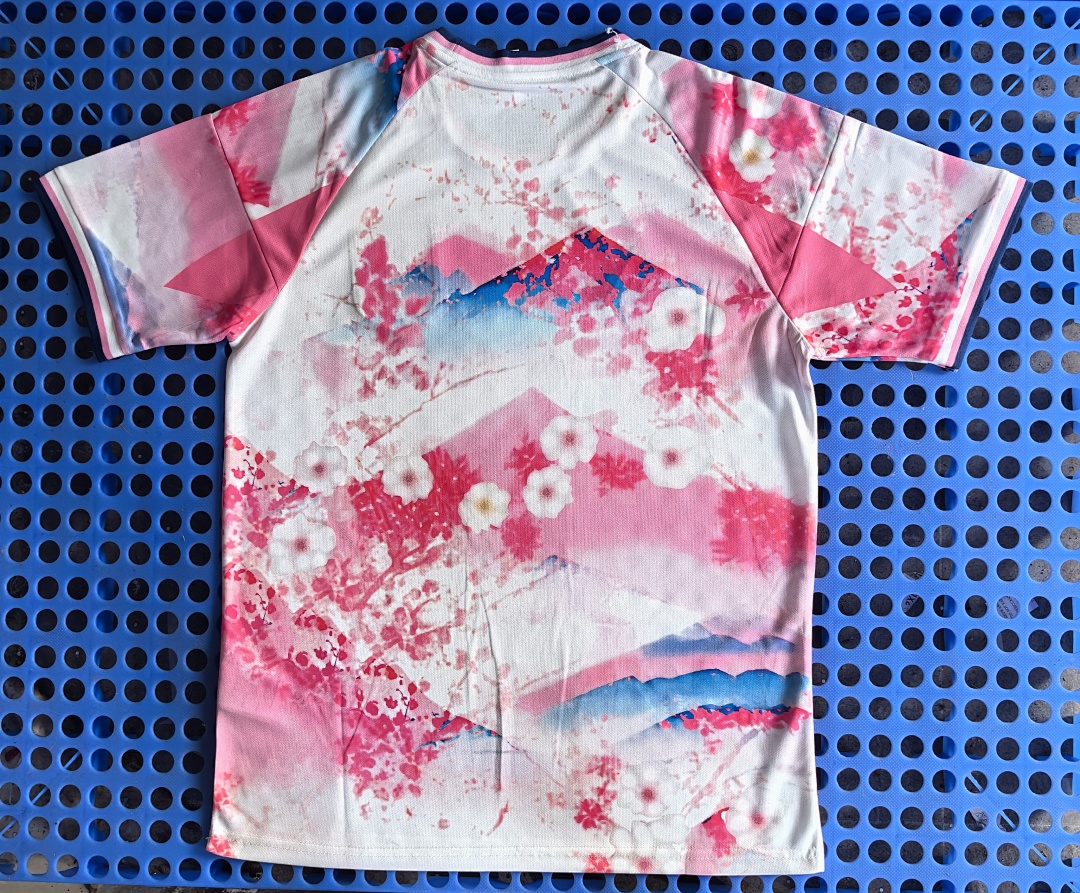 Maillot Japon — fleurs de cerisier (rouge et blanc) 2025-2026 — dos