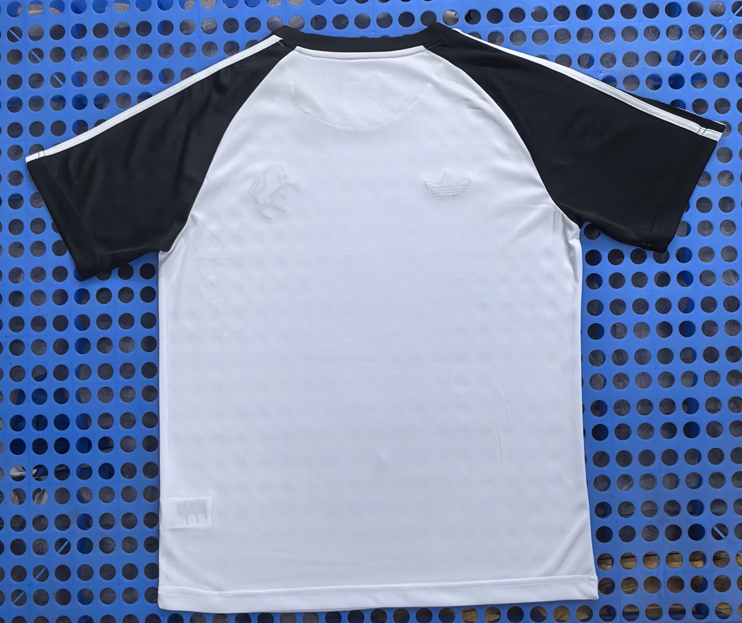 T-shirt Juventus (blanc) 2025-2026 — dos