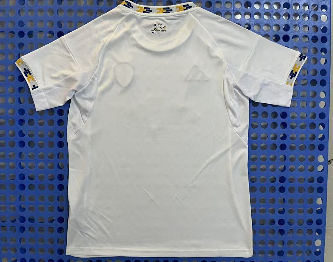 Maillot Leeds United domicile 2025-2026 — dos