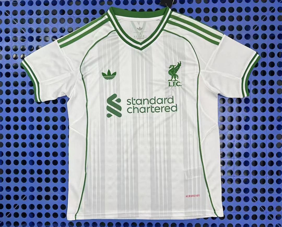 Maillot d'entraînement Liverpool (blanc) 2025-2026