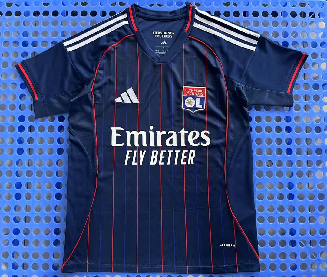 Maillot Olympique Lyonnais extérieur 2025-2026