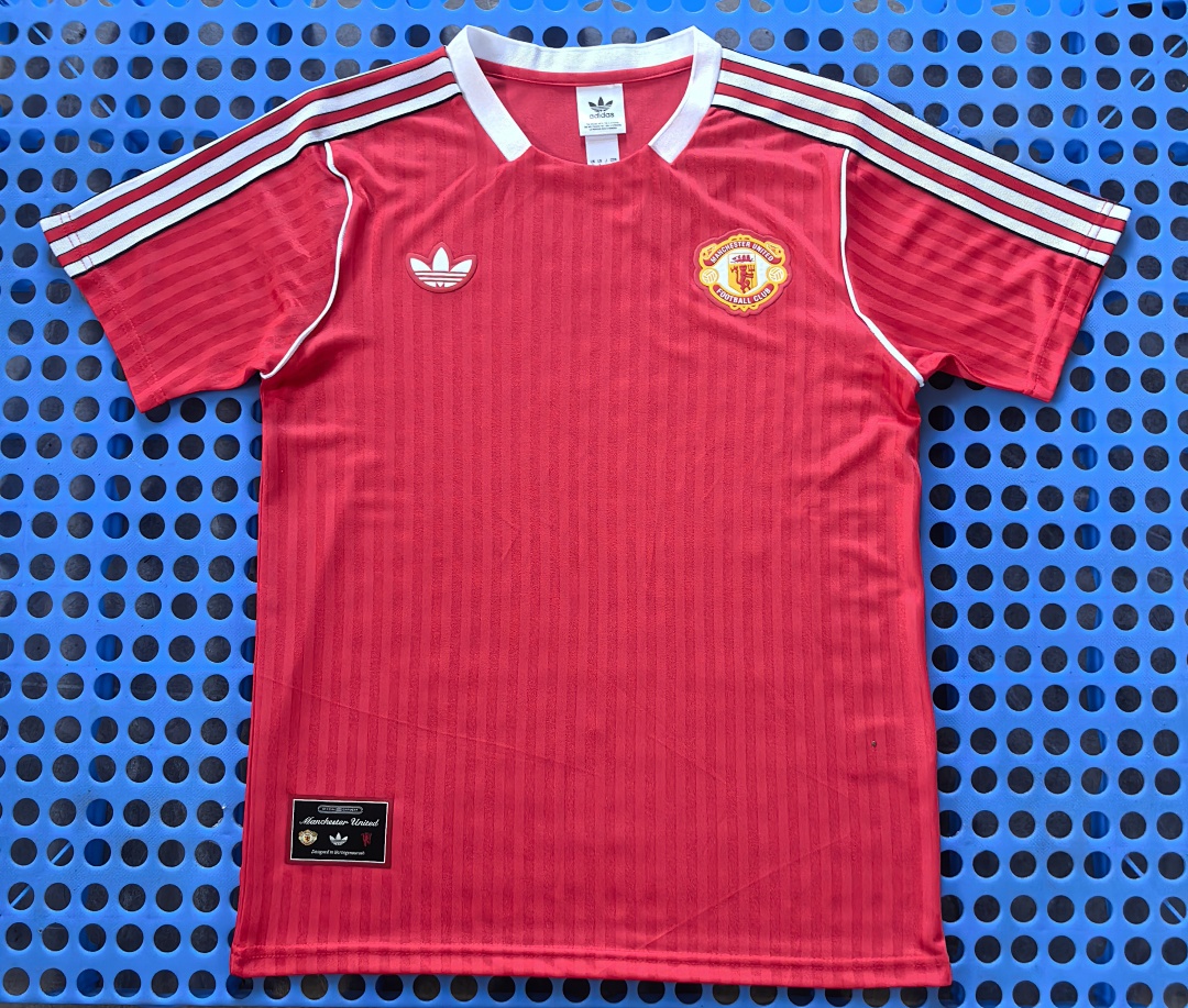 T-shirt rétro Manchester United (rouge) 2025-2026