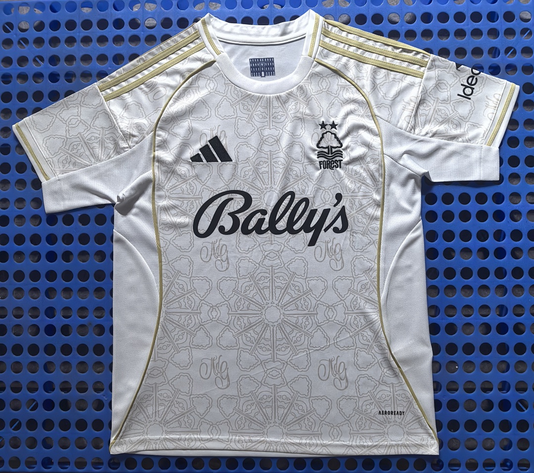 Maillot Nottingham Forest extérieur 2025-2026