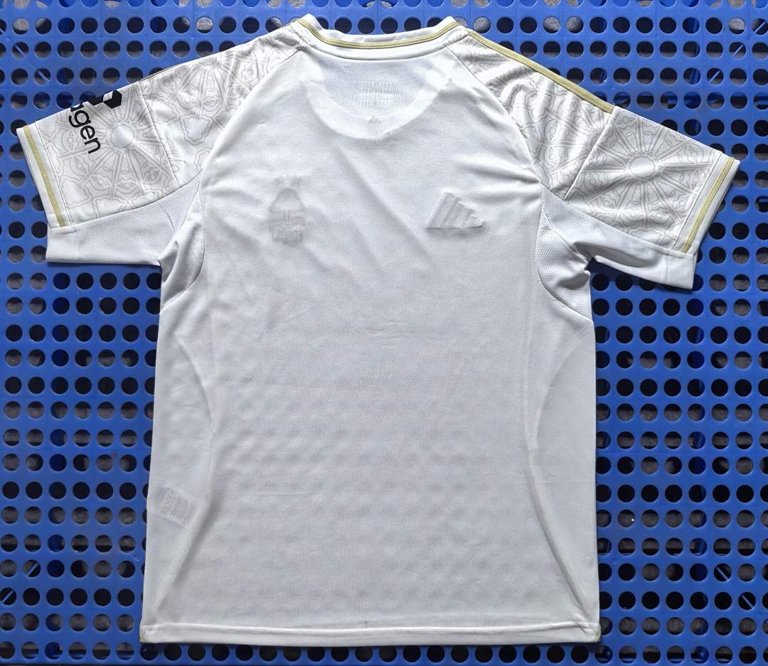 Maillot Nottingham Forest extérieur 2025-2026 — dos