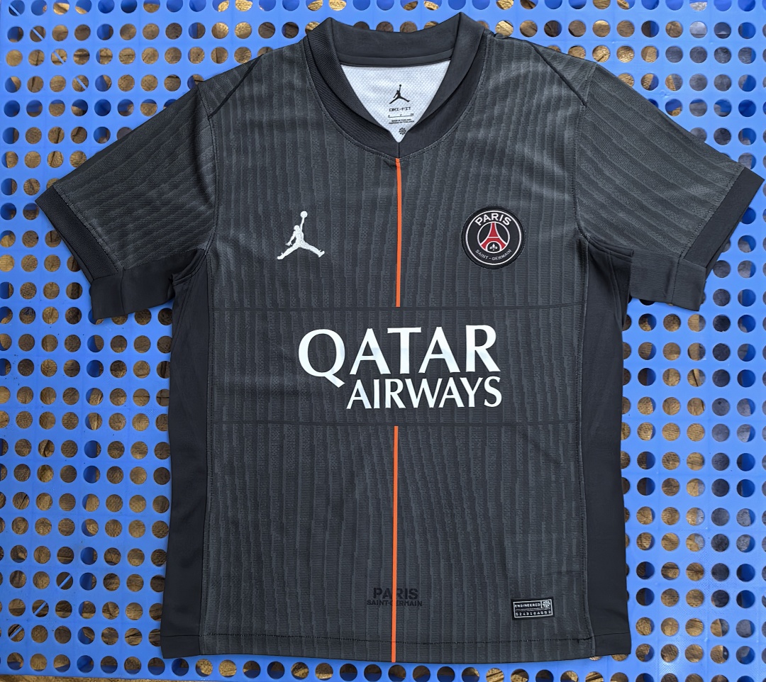 Maillot Paris Saint-Germain fourth 2025-2026 — modèle 2