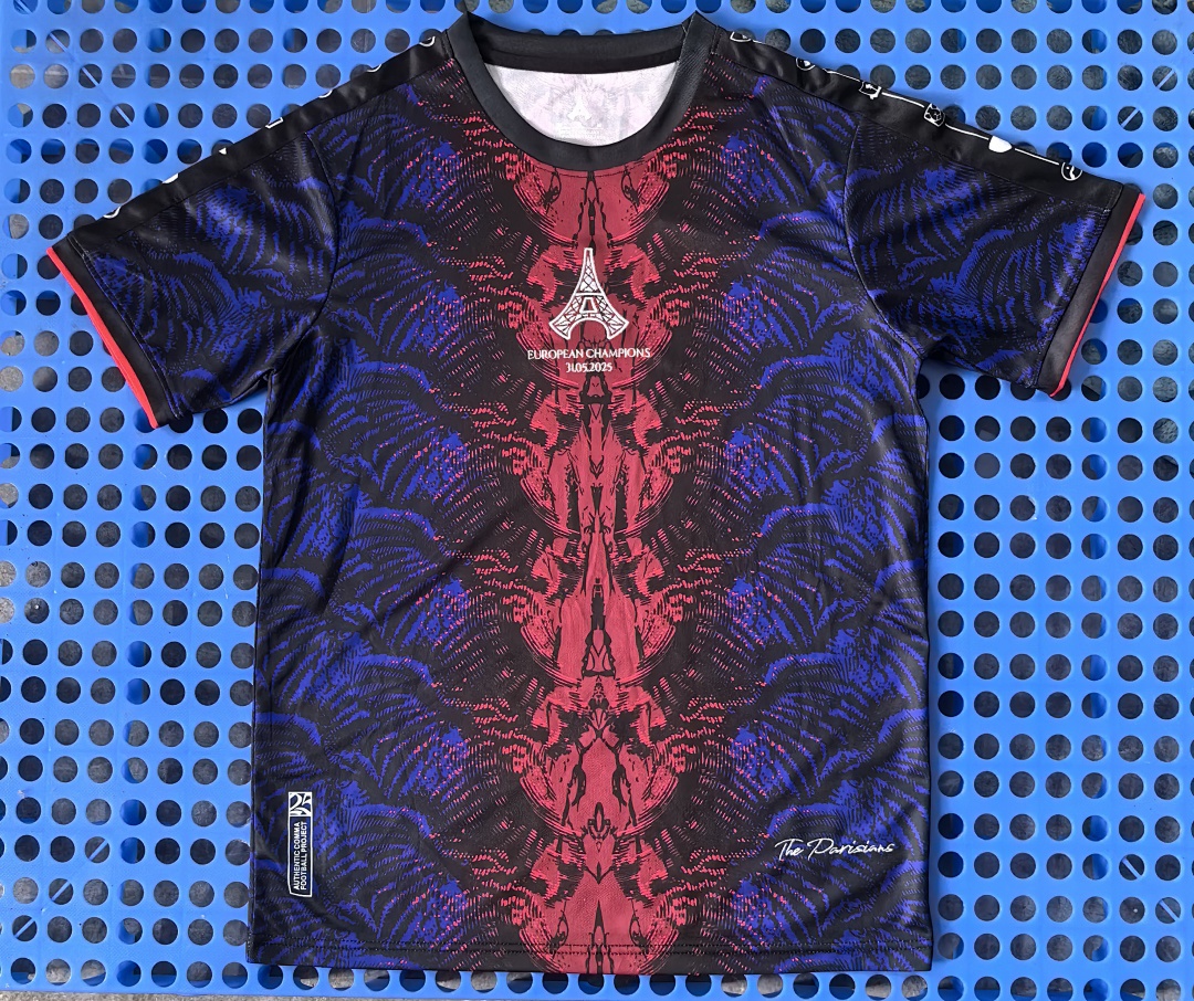 Maillot Paris Saint-Germain — Tour Eiffel (bleu) 2025-2026