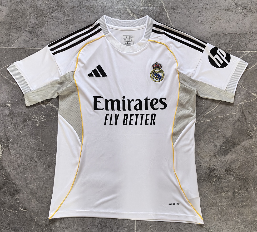 Maillot Real Madrid domicile 2025-2026