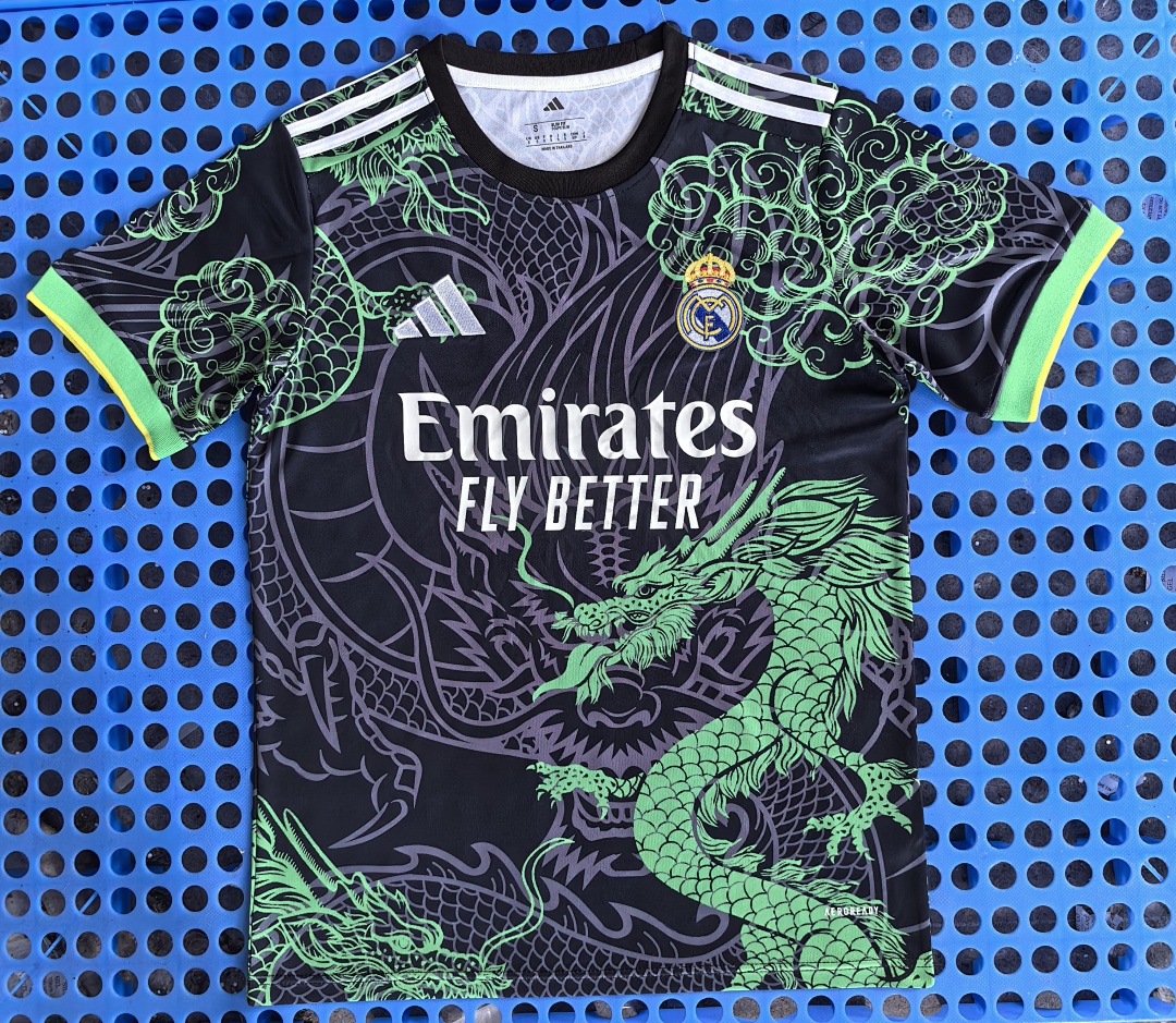 Maillot Real Madrid — dragon azur, dragon 2025-2026