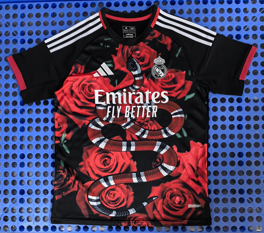 Maillot Real Madrid (rouge) 2025-2026