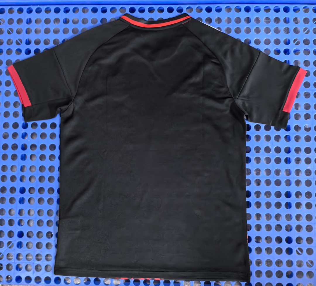Maillot Real Madrid (rouge) 2025-2026 — dos