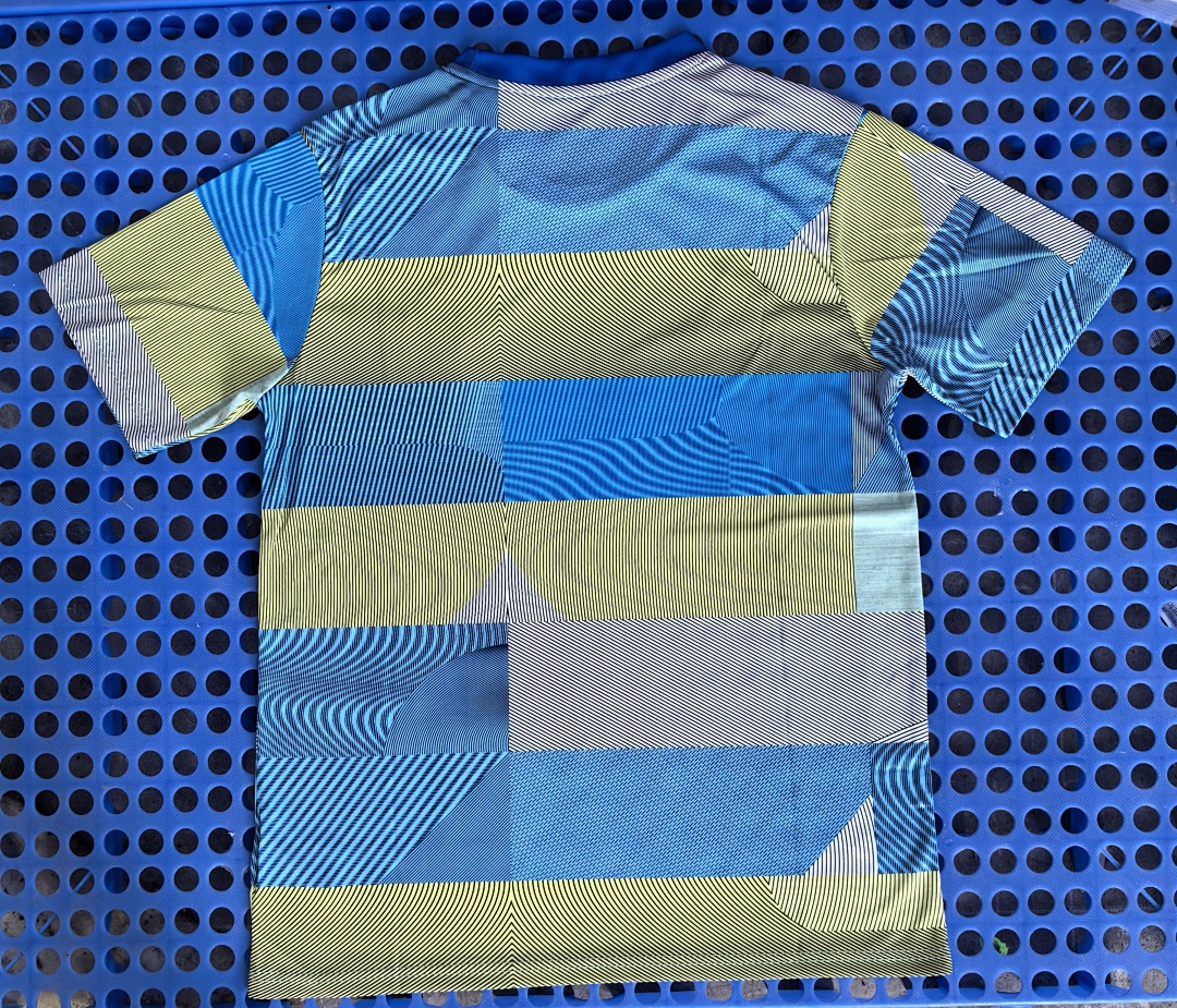 Maillot d'entraînement Real Madrid (multicolore) 2025-2026 — modèle 2 — dos