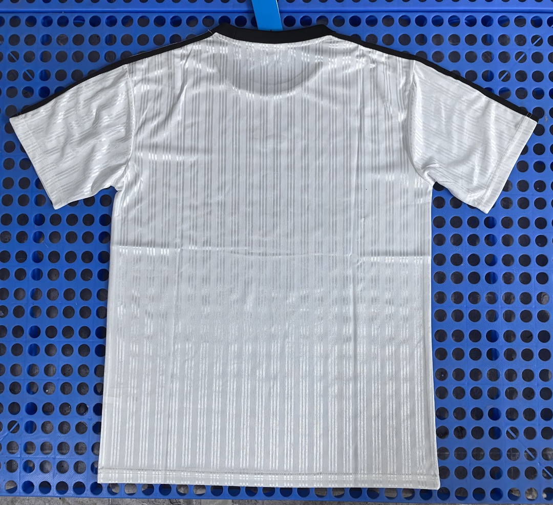 T-shirt Adidas Originals trèfle — blanc 2025-2026 — dos